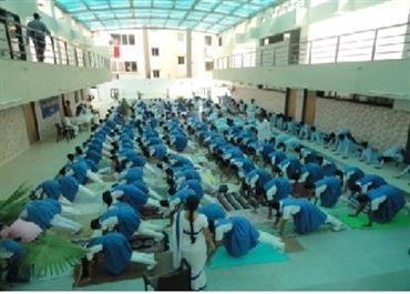 IQE - Yoga
